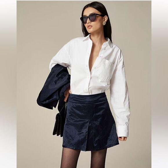 NWT J CREW Collection center-pleat mini skirt in textured satin in navy - Picture 3 of 7